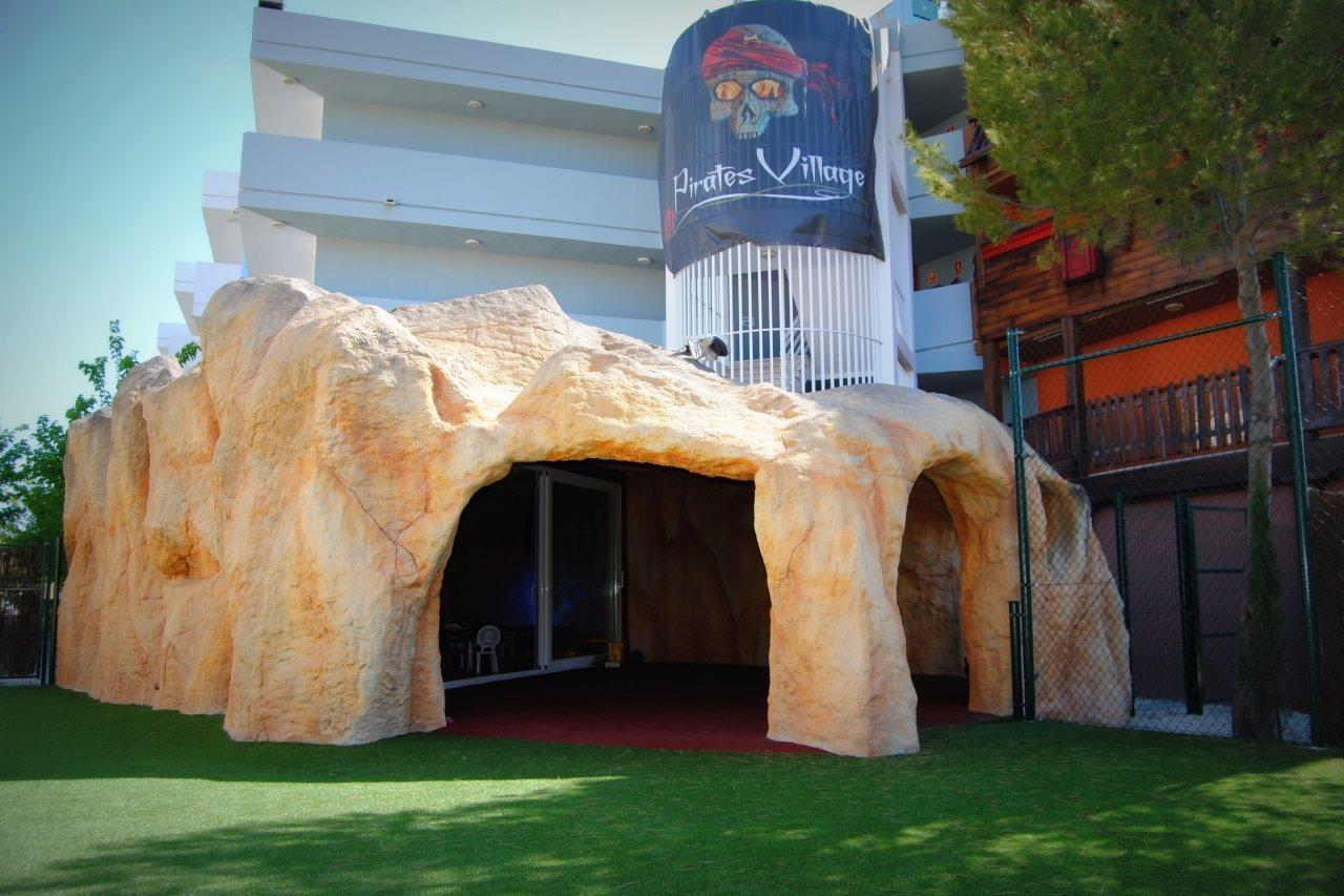 Pirates Village Santa Ponsa Ngoại thất bức ảnh